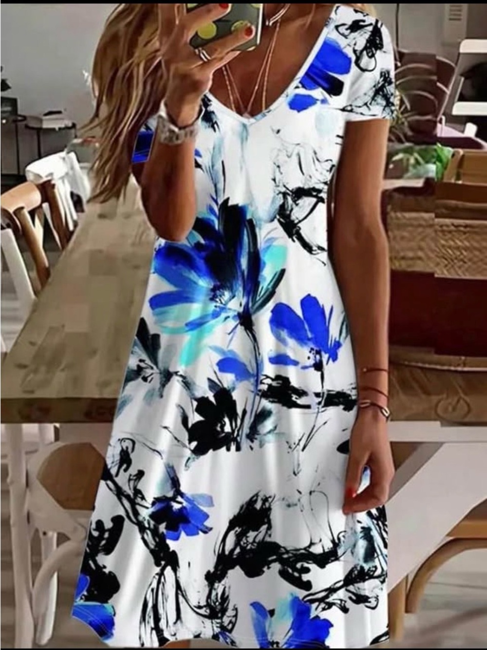 Women's Blue Floral V-Neck Dress